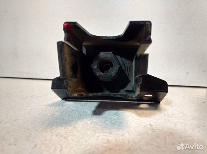 Форсунка омывателя Toyota Land Cruiser Prado