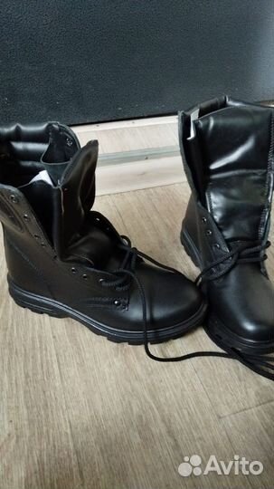 Продам берцы