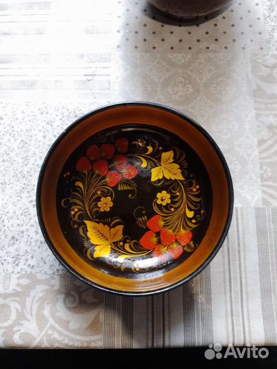 Деревянное блюдо хохлома
