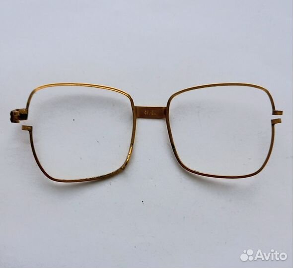 Старая оправа от очков