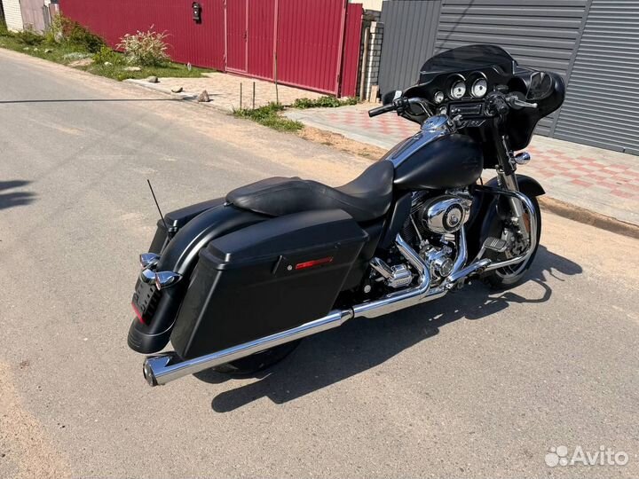 Harley-Davidson Street Glide, 2010г
