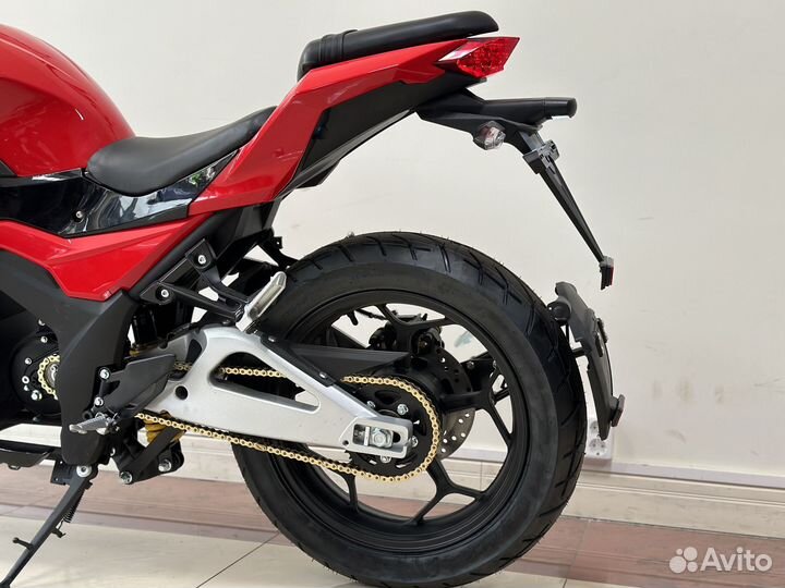 Электрический мотоцикл BMW RR