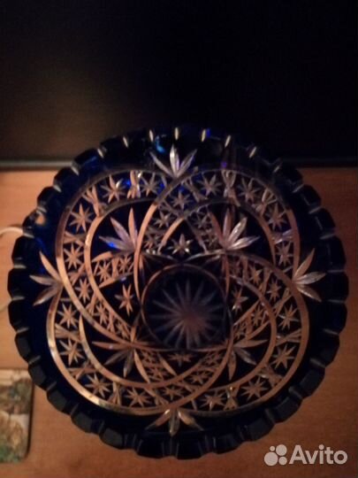 Большая хрустальная ваза