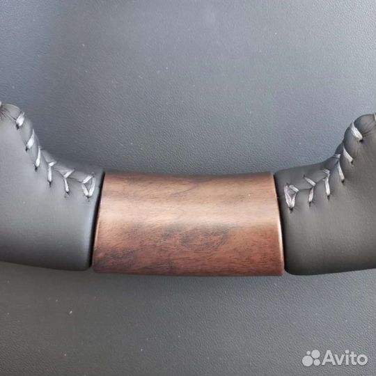 Руль Toyota lc 200 restyle