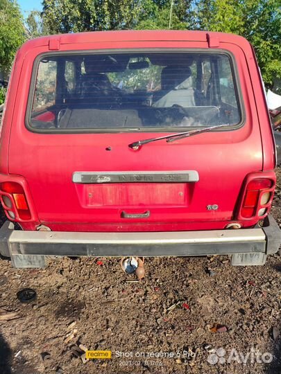 Крышка багажника нива 21213