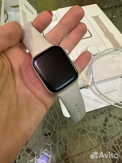 Apple watch series 7 - 41 mm (Starlight)