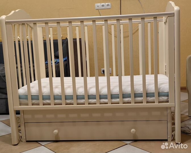 Кроватка Гандылян Анастасия универсальный маятник