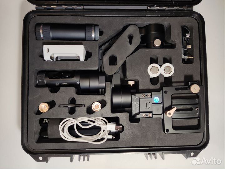 Стабилизатор Zhiyun Crane Plus