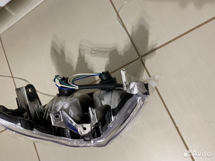 Фара на Storm indigo