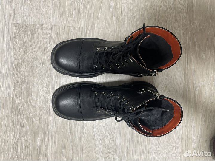 Ботинки демисезонные