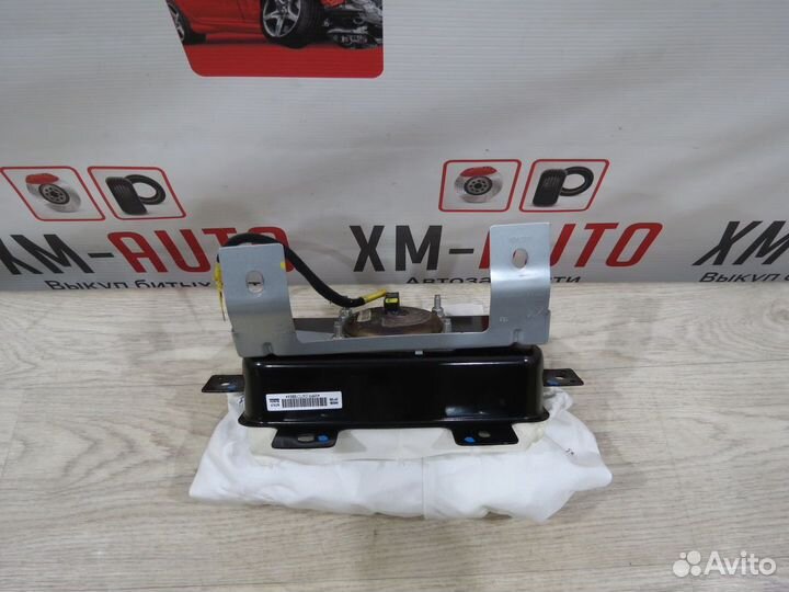 Подушка торпедо Kia Sorento