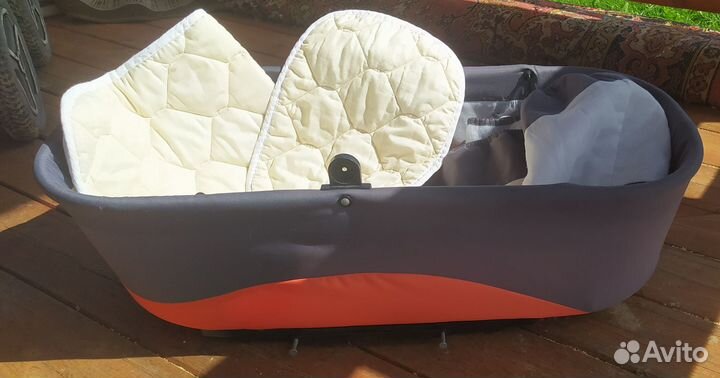 Продам коляску 2 в 1 б/у