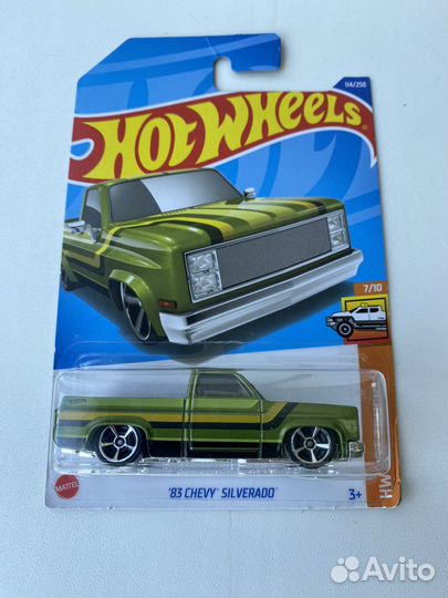 Hot wheels 83' Chevy Silverado