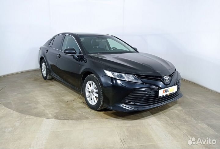 Toyota Camry 2.5 AT, 2020, 186 070 км