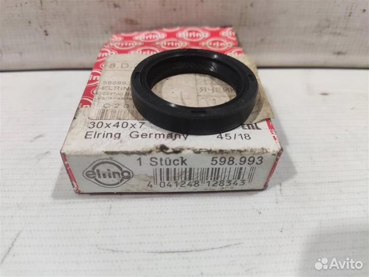 Сальник распредвала передний Land Rover Freelande