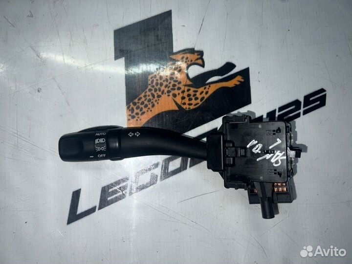 Подрулевой переключатель поворотников левый