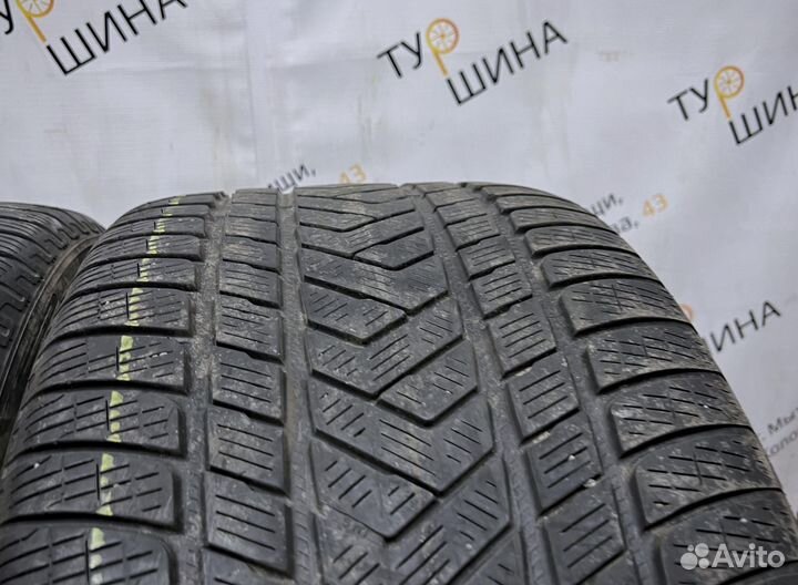 Pirelli Scorpion Winter 305/35 R21 94Y