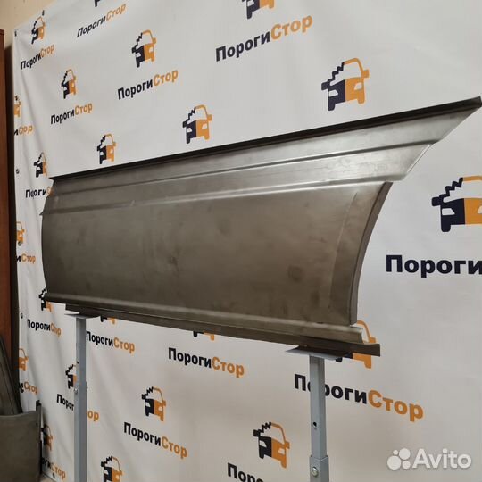 Карман перед левым колесом MB Sprinter 906 maxi