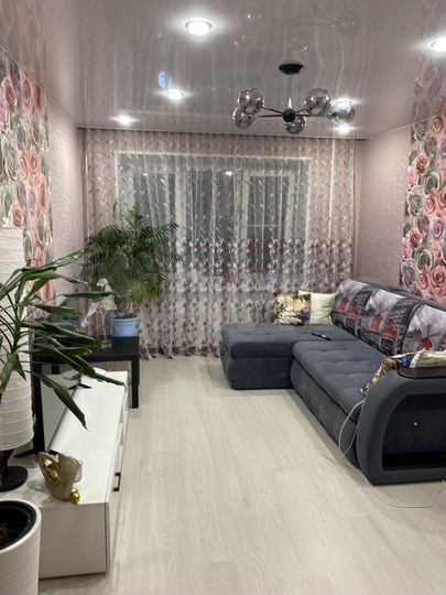 3-к. квартира, 52 м², 3/5 эт.