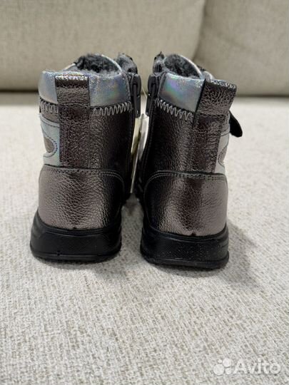Новые ботинки из натуральной кожи