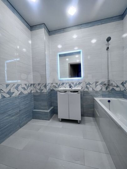 2-к. квартира, 47 м², 4/9 эт.