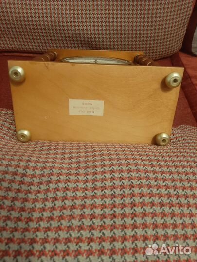 Часы настольные механические СССР весна