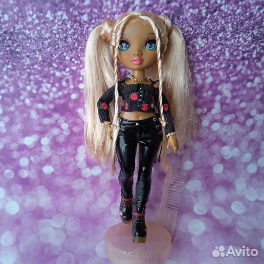Кукла rainbow high Сабрина