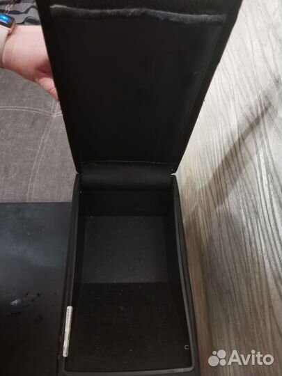 Подлокотник на hyundai solaris 1