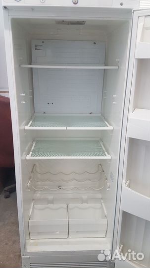 Холодильник UPO. Италия доставка