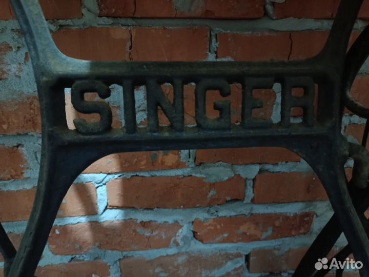 Станина Singer