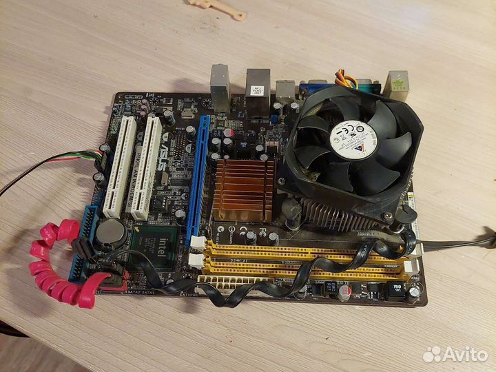 Материнская плата asus