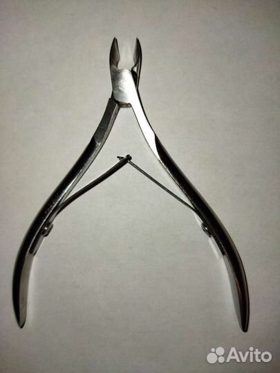 Кусачки для маникюра