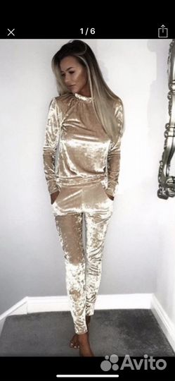 Спортивный костюм