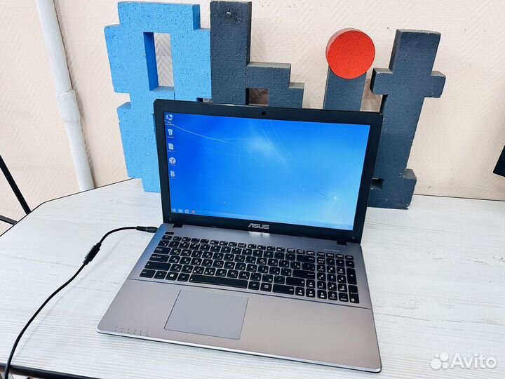 Игровой ноутбук Asus i3 8gb gt720