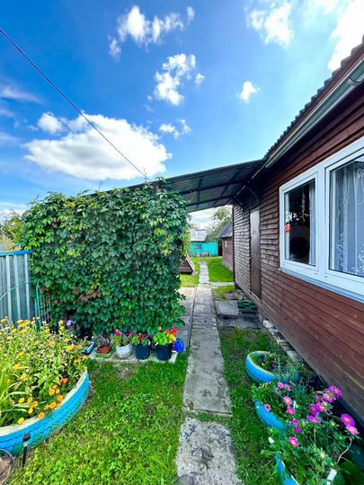 Дача 30 м² на участке 4 сот.