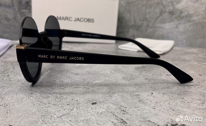 Солнцезащитные очки marc jacobs black