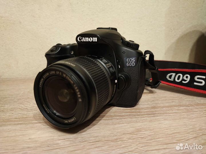 Зеркальный фотоаппарат canon 60d kit