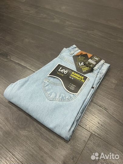 Джинсы Lee светлые ткань елочка
