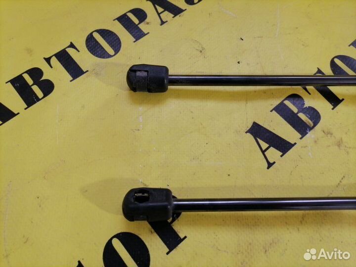 Амортизатор крышки багажника Kia Sportage 3