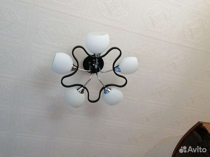 Люстра потолочная бу