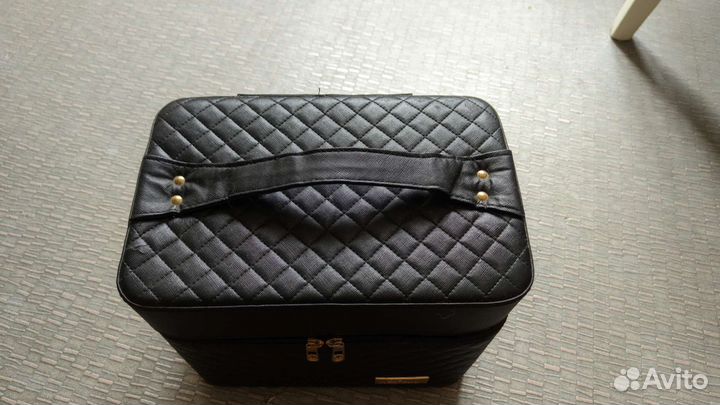 Органайзер для косметики (бьюти кейс)