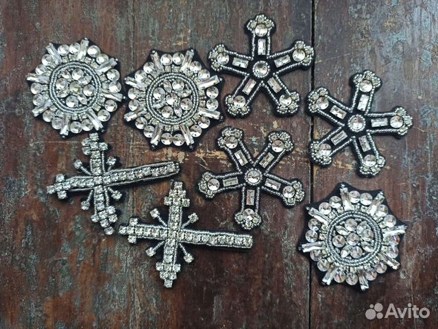 Нашивки на одежду ручной работы