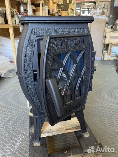 Чугунная печь камин Бахта