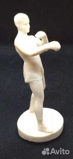 Статуэтка СССР боксёр. фхи 1 сорт колкий пластик
