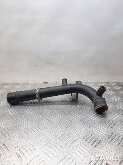 Трубка охлаждающей жидкости пластиковая Opel Corsa