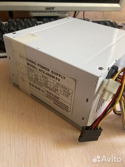 Материнская плата с процессором и памятью