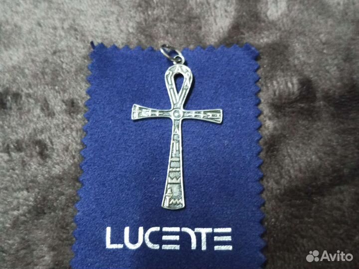 Серебряный крест