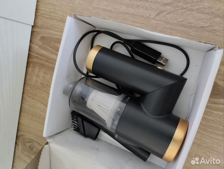 Автомобильный пылесос складной