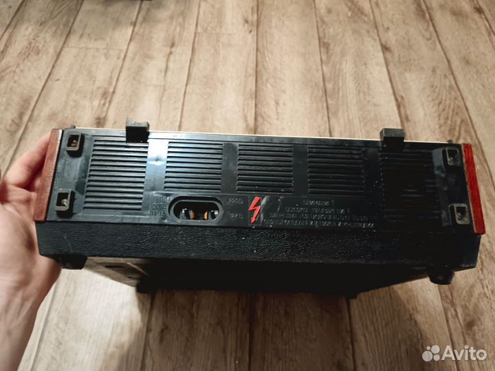 Магнитофон комета 212м стерео 1982г