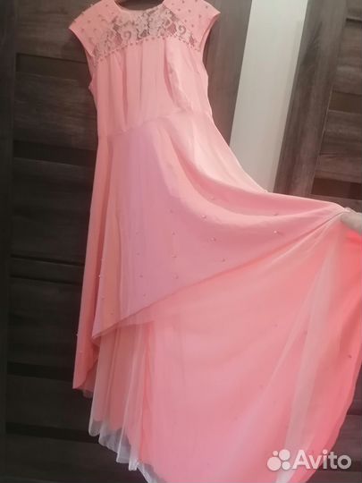 Продам женские вещи